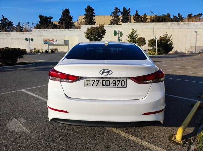 Hyundai Elantra 2017, 69,000 km - 2.0 l - Bakı