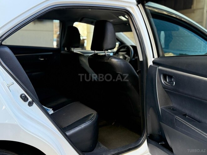 Toyota Corolla 2013, 258,138 km - 1.6 l - Bakı