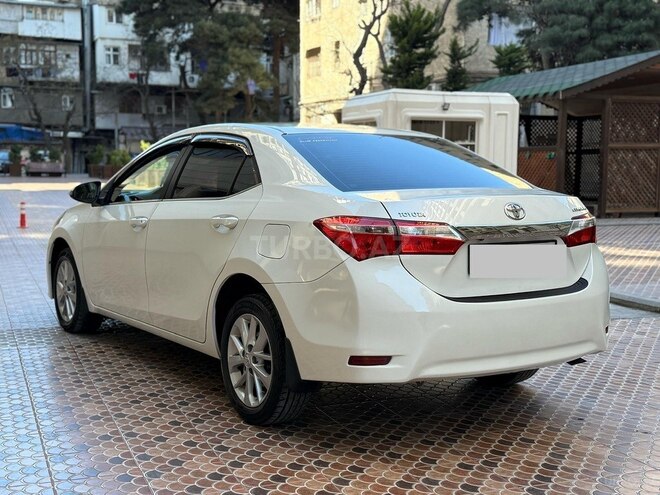Toyota Corolla 2013, 258,138 km - 1.6 l - Bakı