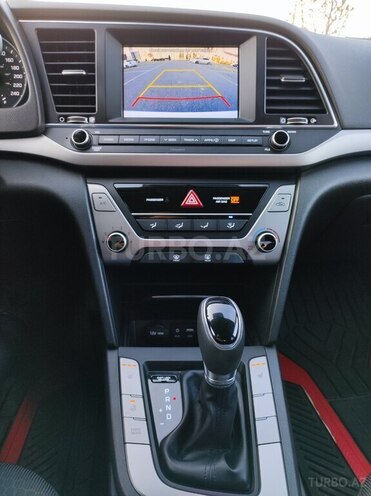 Hyundai Elantra 2017, 69,000 km - 2.0 l - Bakı