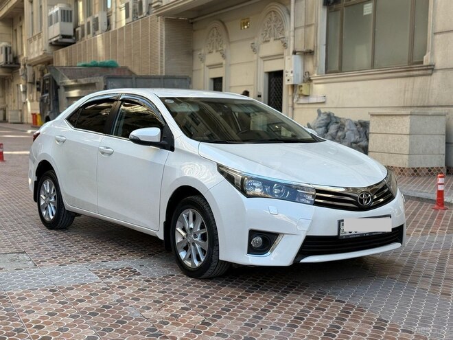 Toyota Corolla 2013, 258,138 km - 1.6 l - Bakı