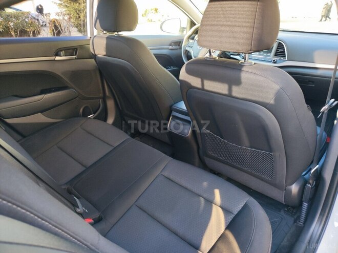 Hyundai Elantra 2017, 69,000 km - 2.0 l - Bakı