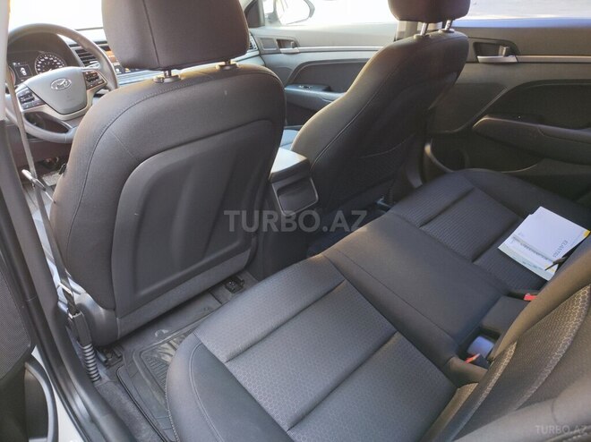 Hyundai Elantra 2017, 69,000 km - 2.0 l - Bakı