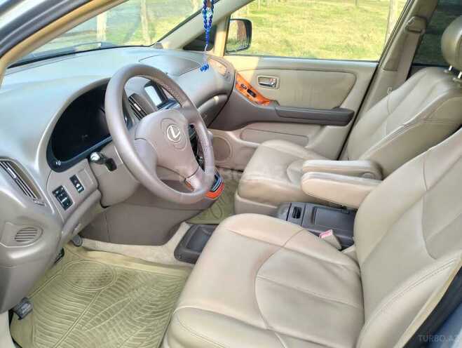 Lexus RX 300 2000, 270,000 km - 3.0 l - Zaqatala