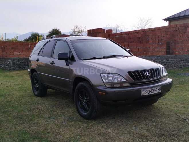 Lexus RX 300 2000, 270,000 km - 3.0 l - Zaqatala