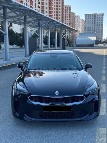 Kia Stinger-2