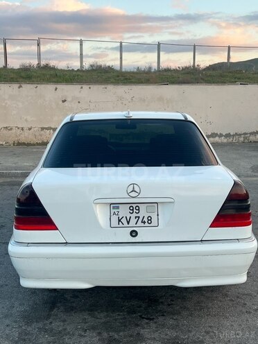 Mercedes C 220 1995, 390,000 km - 2.2 л - Bakı