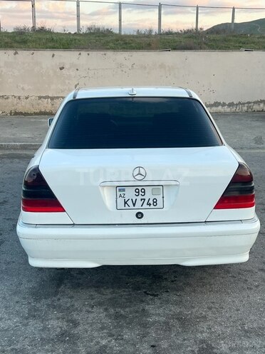 Mercedes C 220 1995, 390,000 km - 2.2 л - Bakı
