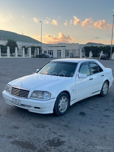Mercedes C 220 1995, 390,000 km - 2.2 л - Bakı