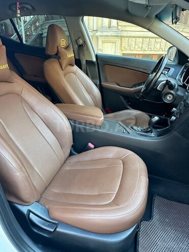 Kia Optima 2011, 135,000 km - 2.0 л - Bakı