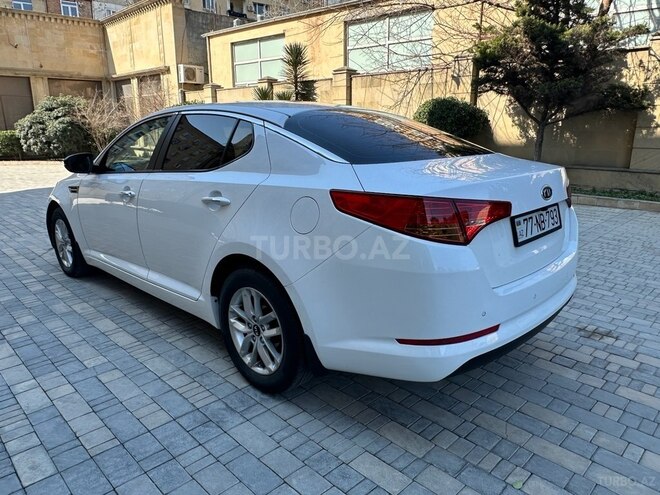 Kia Optima 2011, 135,000 km - 2.0 л - Bakı