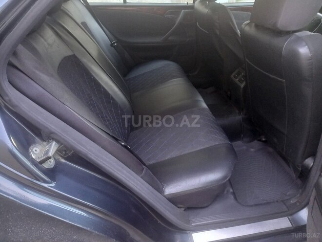 Mercedes E 220 d 2001, 315,000 km - 2.2 l - Bakı