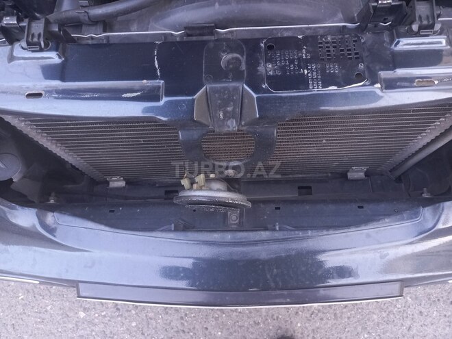 Mercedes E 220 d 2001, 315,000 km - 2.2 l - Bakı