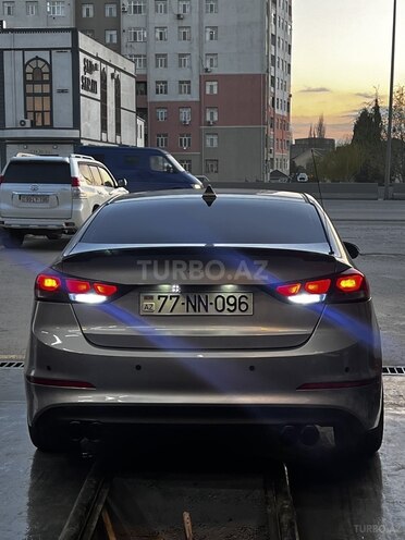 Hyundai Elantra 2017, 143,600 km - 2.0 l - Bakı