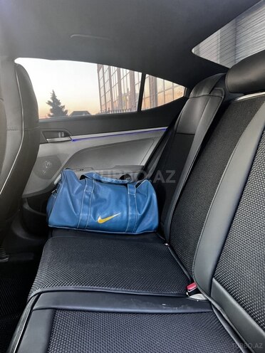 Hyundai Elantra 2017, 143,600 km - 2.0 l - Bakı