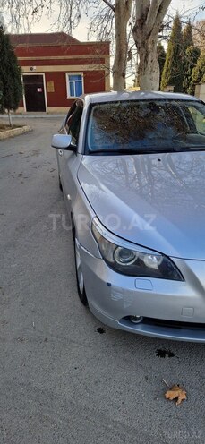 BMW 520 2003, 230,000 km - 2.2 l - Gəncə