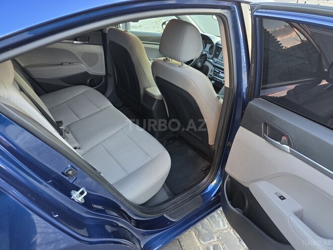 Hyundai Elantra 2017, 145,968 km - 2.0 l - Bakı