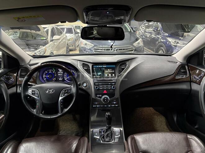 Hyundai Grandeur 2015, 211,550 km - 2.2 l - Bakı