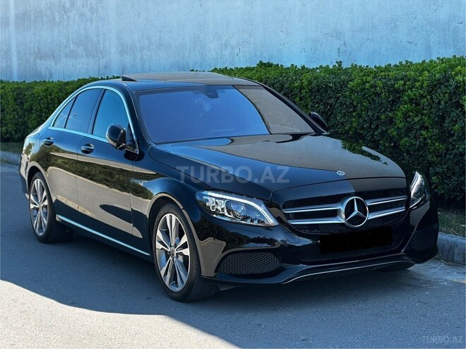 Mercedes C 300 2018, 60,000 km - 2.0 l - Bakı