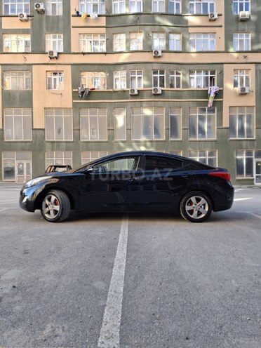 Hyundai Elantra 2011, 276,000 km - 1.8 л - Bakı