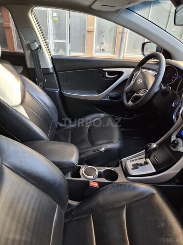 Hyundai Elantra 2011, 276,000 km - 1.8 л - Bakı