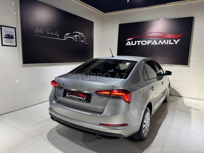 Skoda Rapid 2021, 79,800 km - 1.6 l - Bakı