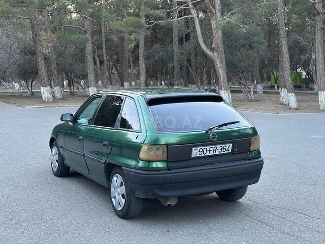 Opel Astra 1996, 301,000 km - 1.7 l - Sumqayıt