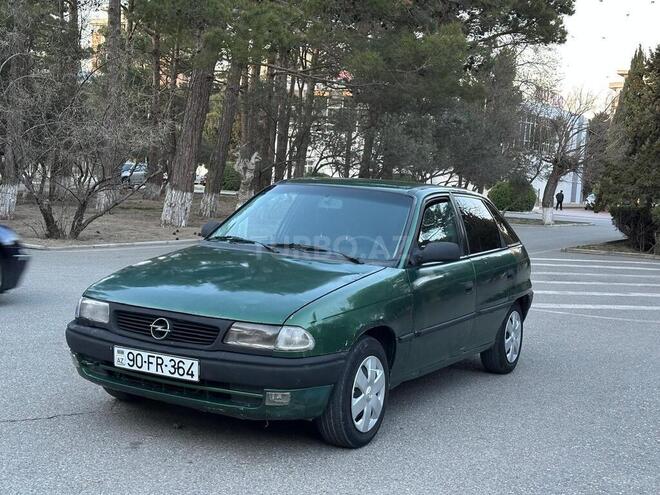 Opel Astra 1996, 301,000 km - 1.7 l - Sumqayıt