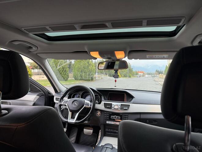 Mercedes E 300 2014, 126,000 km - 3.5 l - Zaqatala