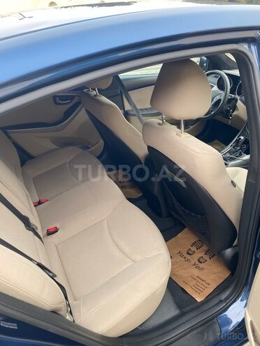 Hyundai Elantra 2014, 221,285 km - 1.8 l - Bakı