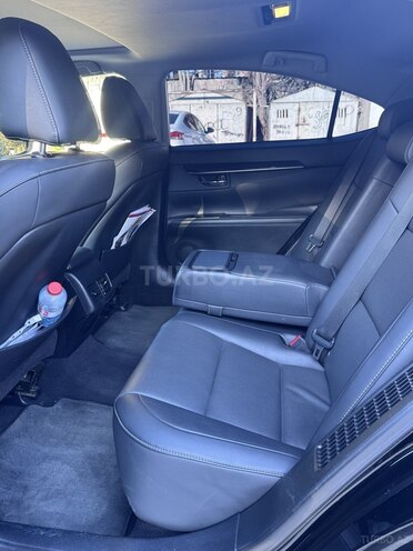 Lexus ES 300h 2015, 265,000 km - 2.5 l - Bakı