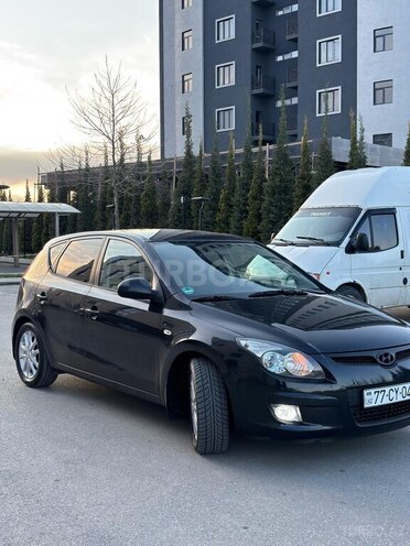 Hyundai i30 2009, 307,630 km - 1.4 l - Quba
