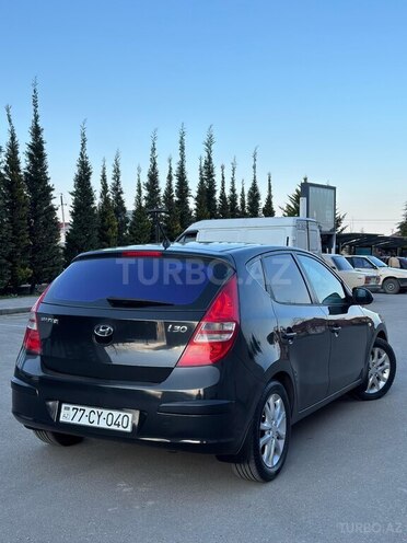 Hyundai i30 2009, 307,630 km - 1.4 l - Quba