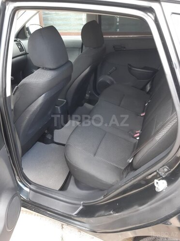 Hyundai i30 2009, 307,630 km - 1.4 l - Quba
