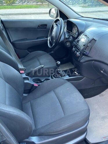 Hyundai i30 2009, 307,630 km - 1.4 l - Quba