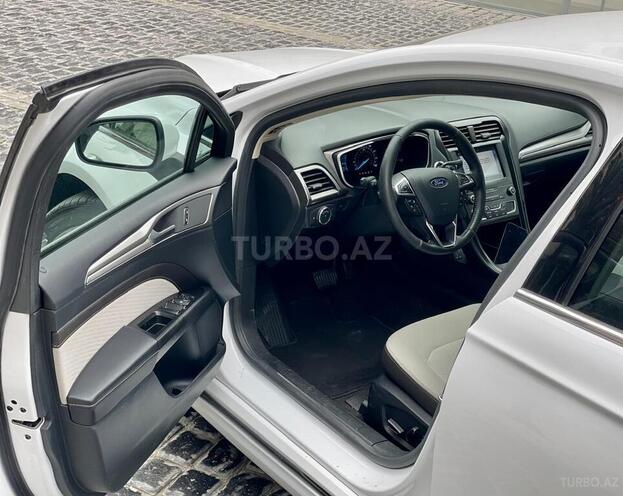 Ford Fusion (North America) 2019, 119,123 km - 1.5 л - Bakı