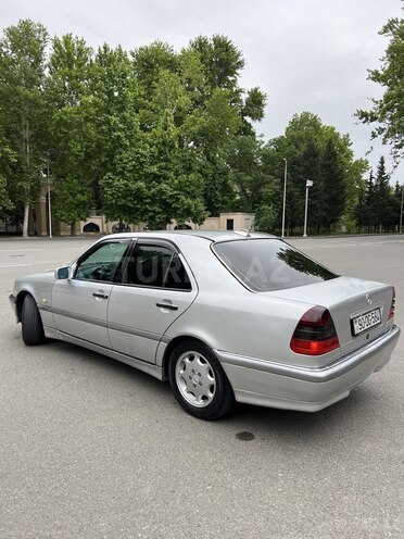 Mercedes C 200 1998, 336,000 km - 2.0 л - Oğuz