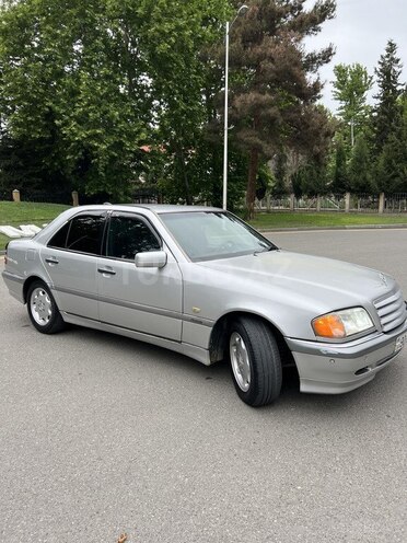 Mercedes C 200 1998, 336,000 km - 2.0 л - Oğuz