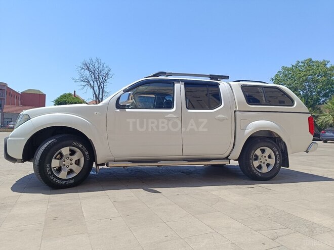 Nissan Navara 2014, 292,000 km - 2.5 l - Bakı