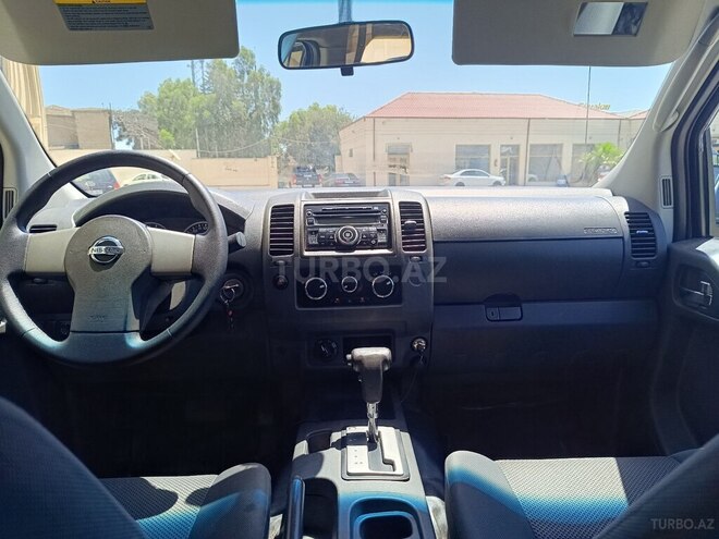 Nissan Navara 2014, 292,000 km - 2.5 l - Bakı