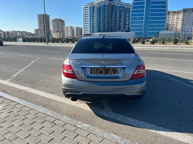 Mercedes C 250 2012, 206,000 km - 1.8 l - Bakı