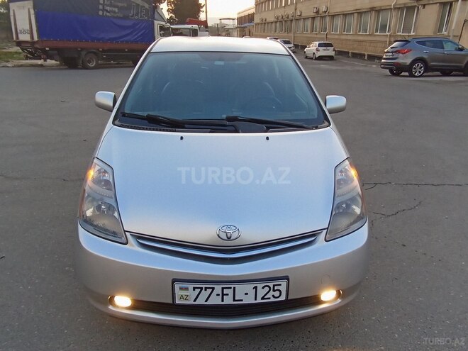 Toyota Prius 2009, 299,000 km - 1.5 л - Bakı
