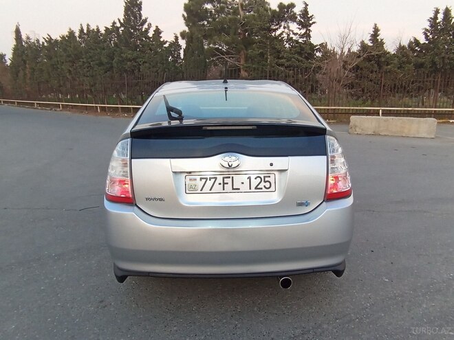 Toyota Prius 2009, 299,000 km - 1.5 л - Bakı