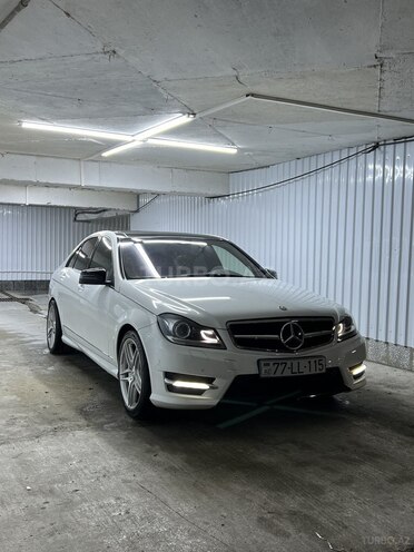 Mercedes C 300 2013, 90,000 km - 3.0 l - Bakı