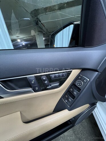 Mercedes C 300 2013, 90,000 km - 3.0 l - Bakı