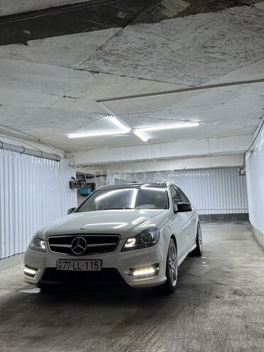 Mercedes C 300 2013, 90,000 km - 3.0 l - Bakı