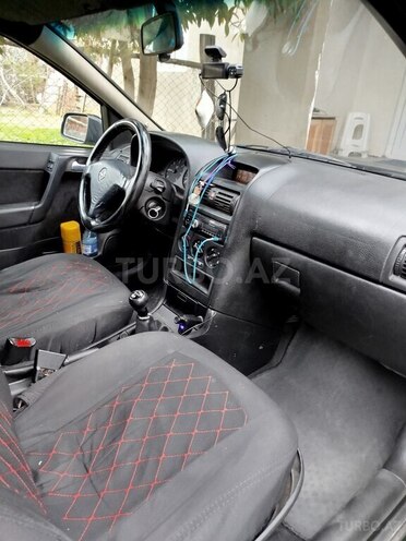 Opel Astra 2001, 620,000 km - 1.7 l - Balakən