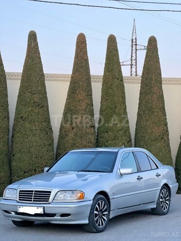 Mercedes C 220 d 1999, 222,117 km - 2.2 l - Bakı