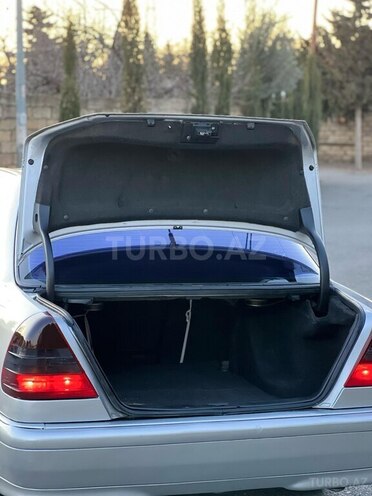 Mercedes C 220 d 1999, 222,117 km - 2.2 l - Bakı