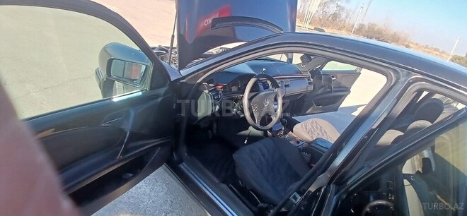 Mercedes E 290 1996, 325,466 km - 2.9 l - Sabirabad